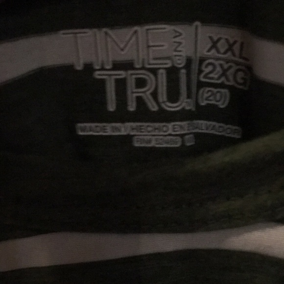 Cute t-shirt - Picture 2 of 2